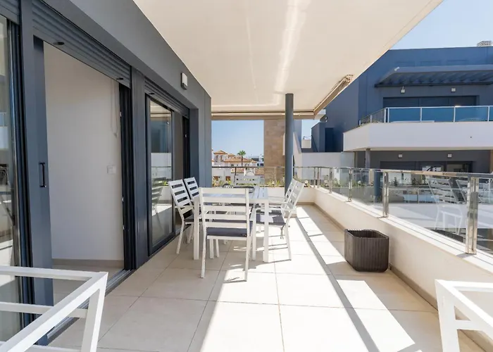 Flamenca Village Horizon Temporal * تورّيفيِخا