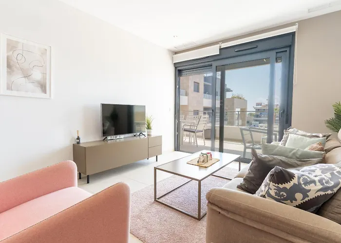 Flamenca Village Horizon Temporal * تورّيفيِخا